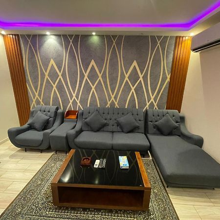 Nourth House Aparthotel 알 쿠라이야트 외부 사진