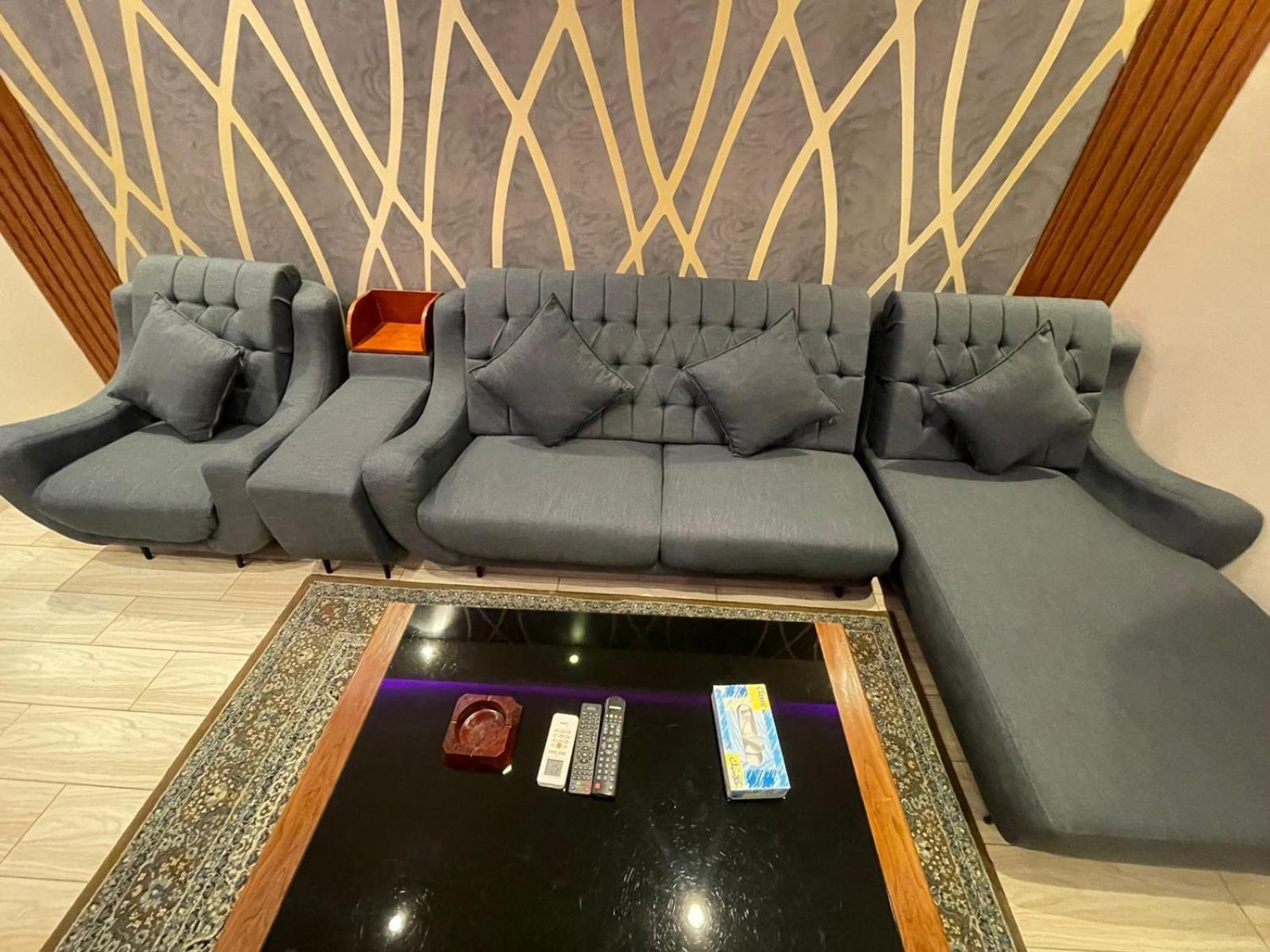 Nourth House Aparthotel 알 쿠라이야트 외부 사진