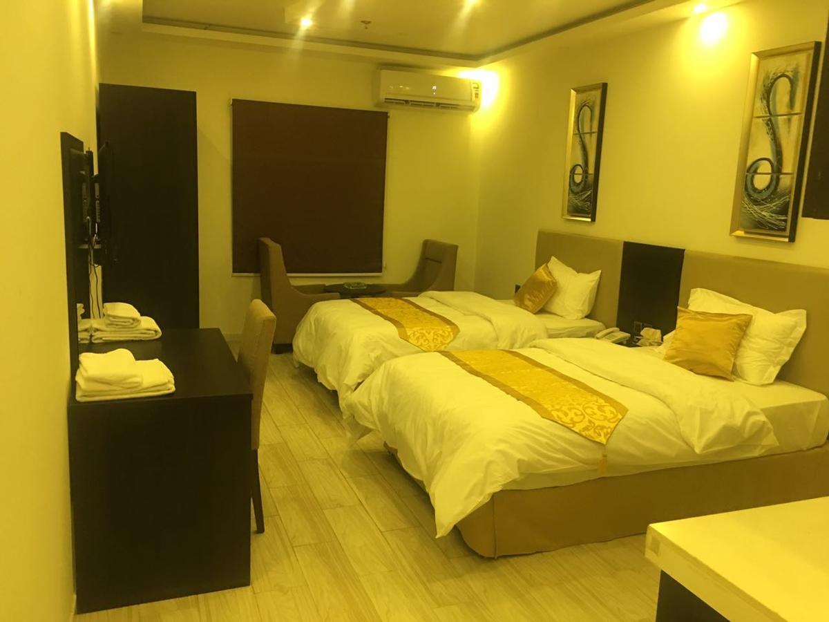 Nourth House Aparthotel 알 쿠라이야트 외부 사진